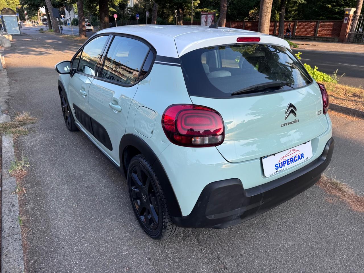 Citroen C3 PureTech 82 Shine garanzia 12 mesi