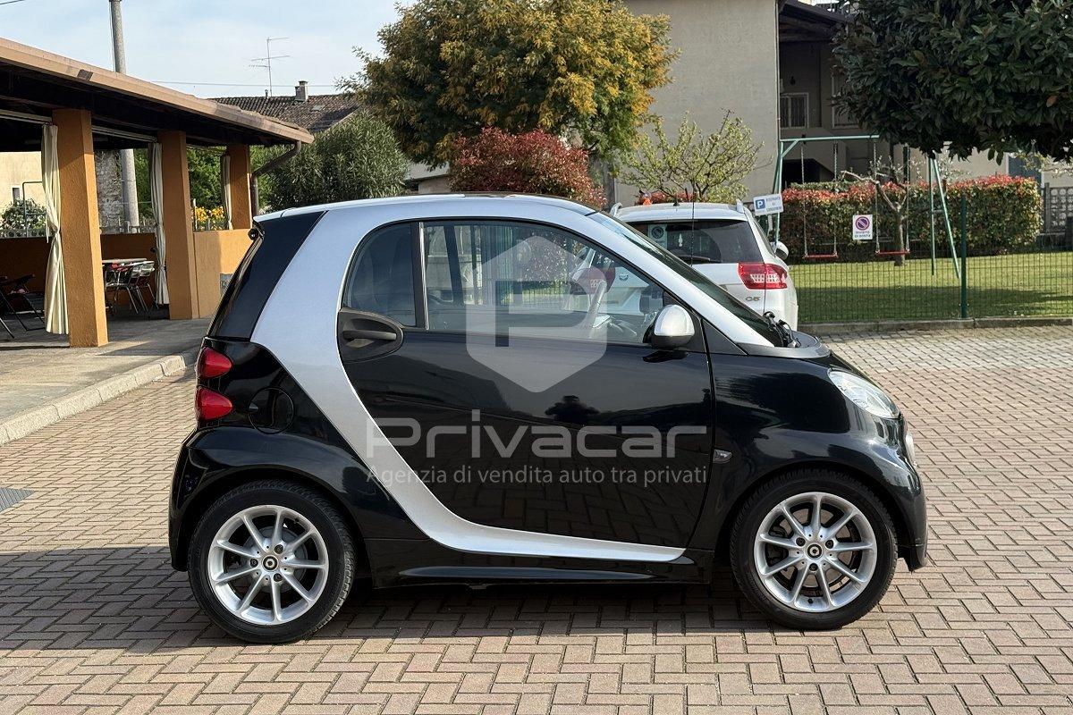 SMART fortwo 1000 52 kW MHD coupé pulse