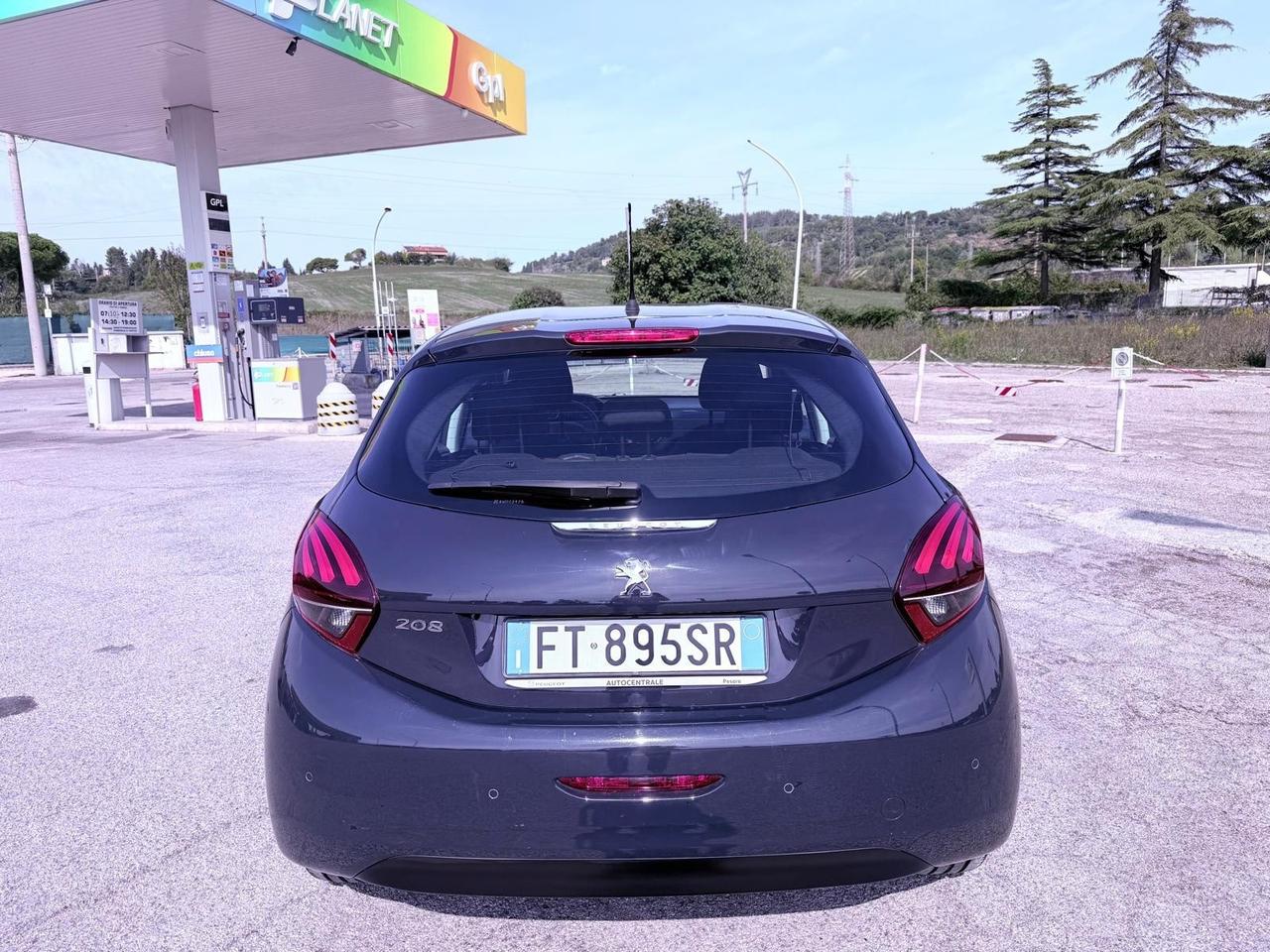 Peugeot 208 PureTech 82 Stop&Start 5 porte Allure