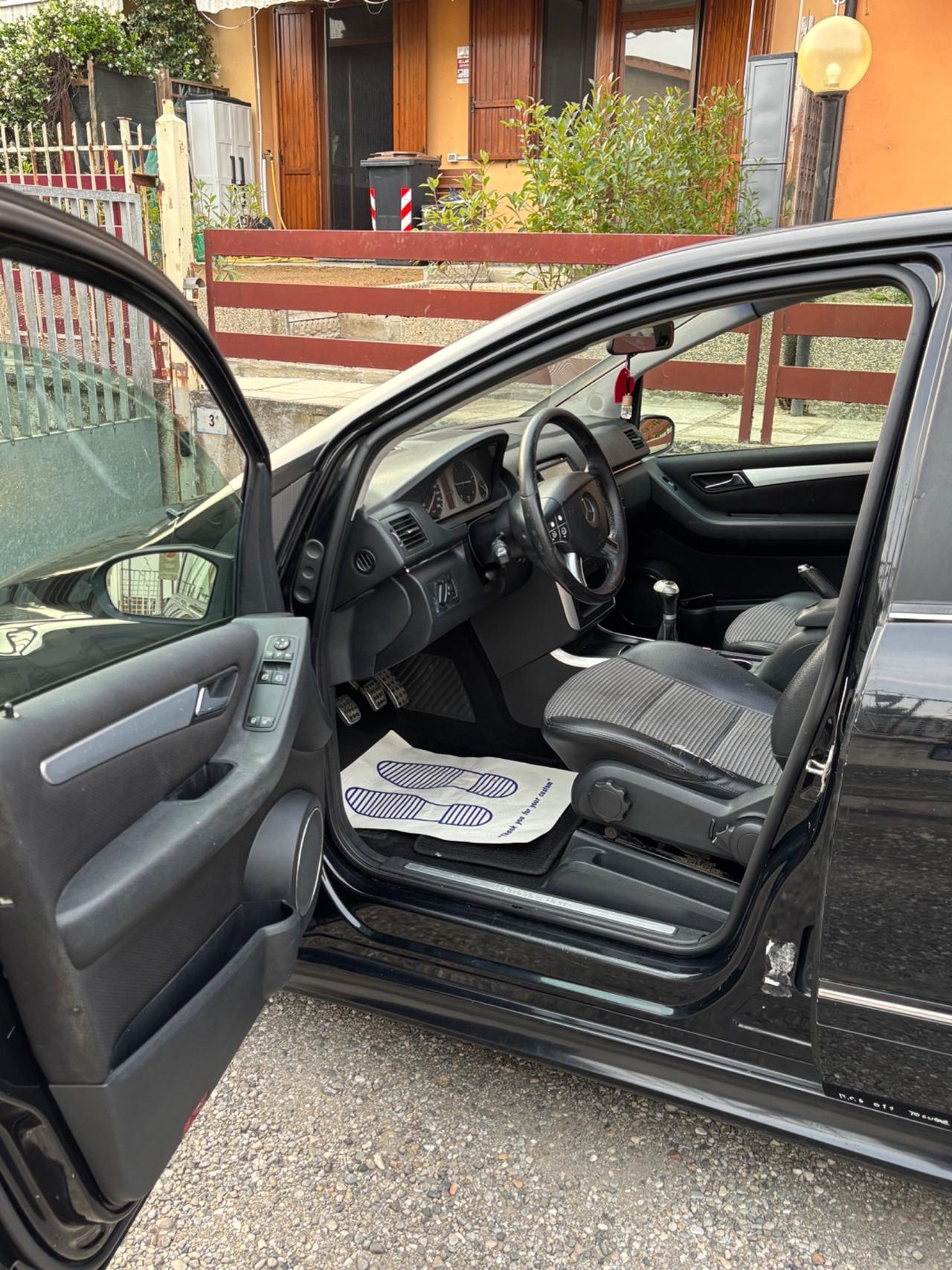 Mercedes-benz B 180 B 180 CDI