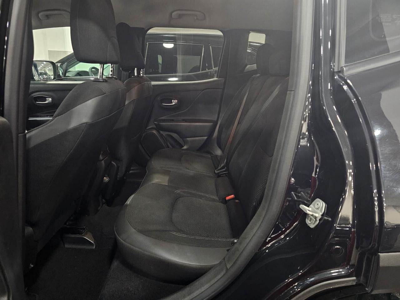 NUOVA JEEP RENEGADE LIMITED BLACK LINE 1.6 MJT 130CV