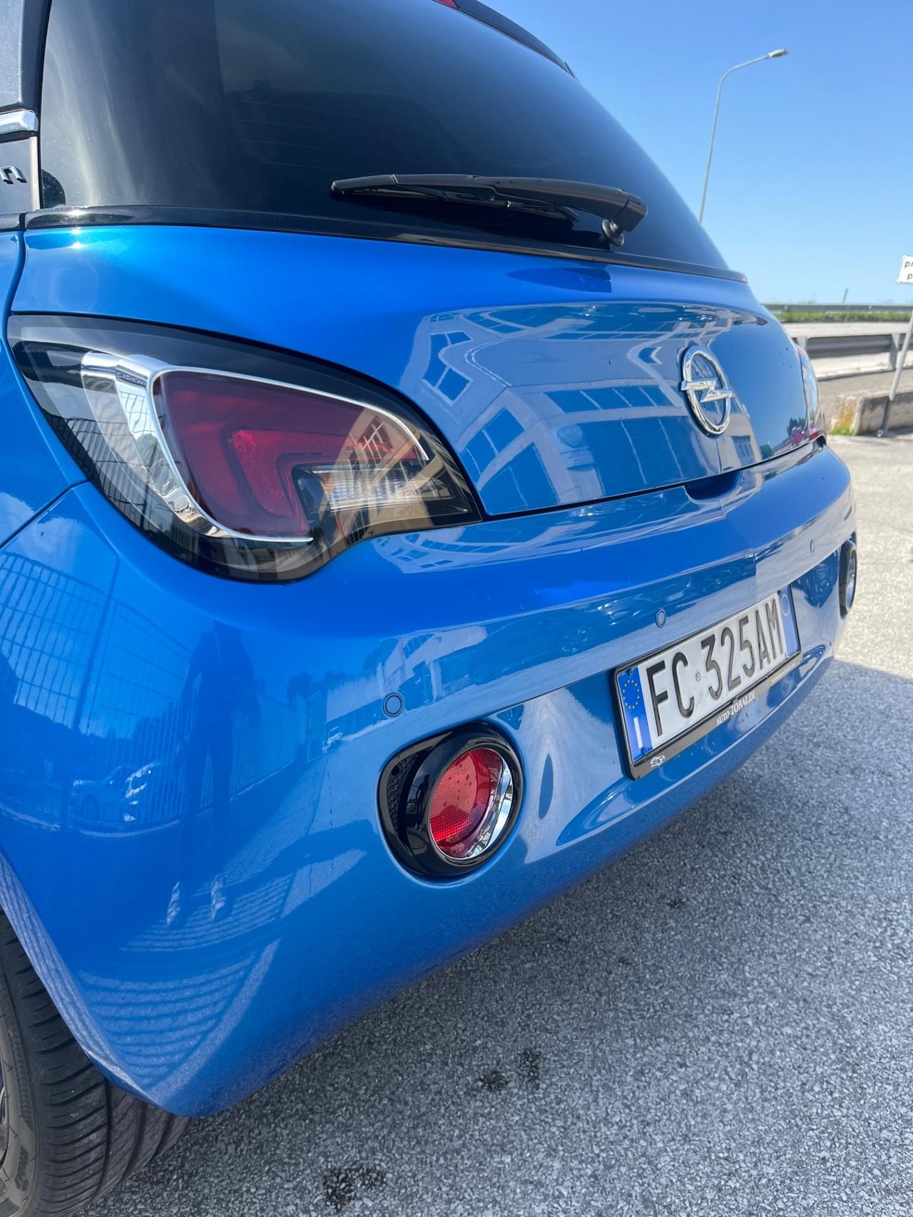 Opel Adam 1.4 87 CV GPL Tech Air