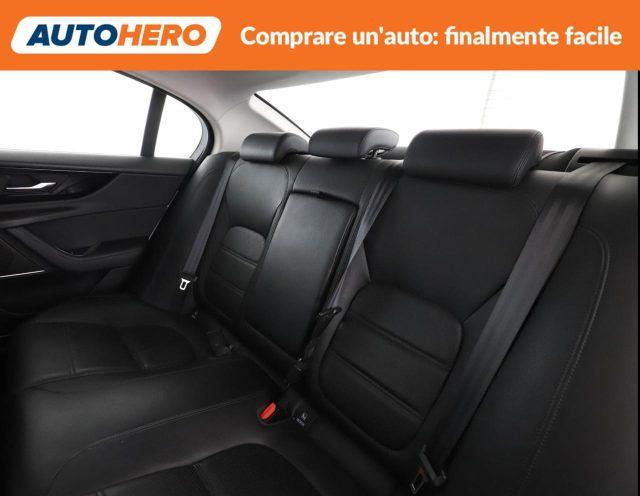 JAGUAR XE 2.0 D CV aut. SE