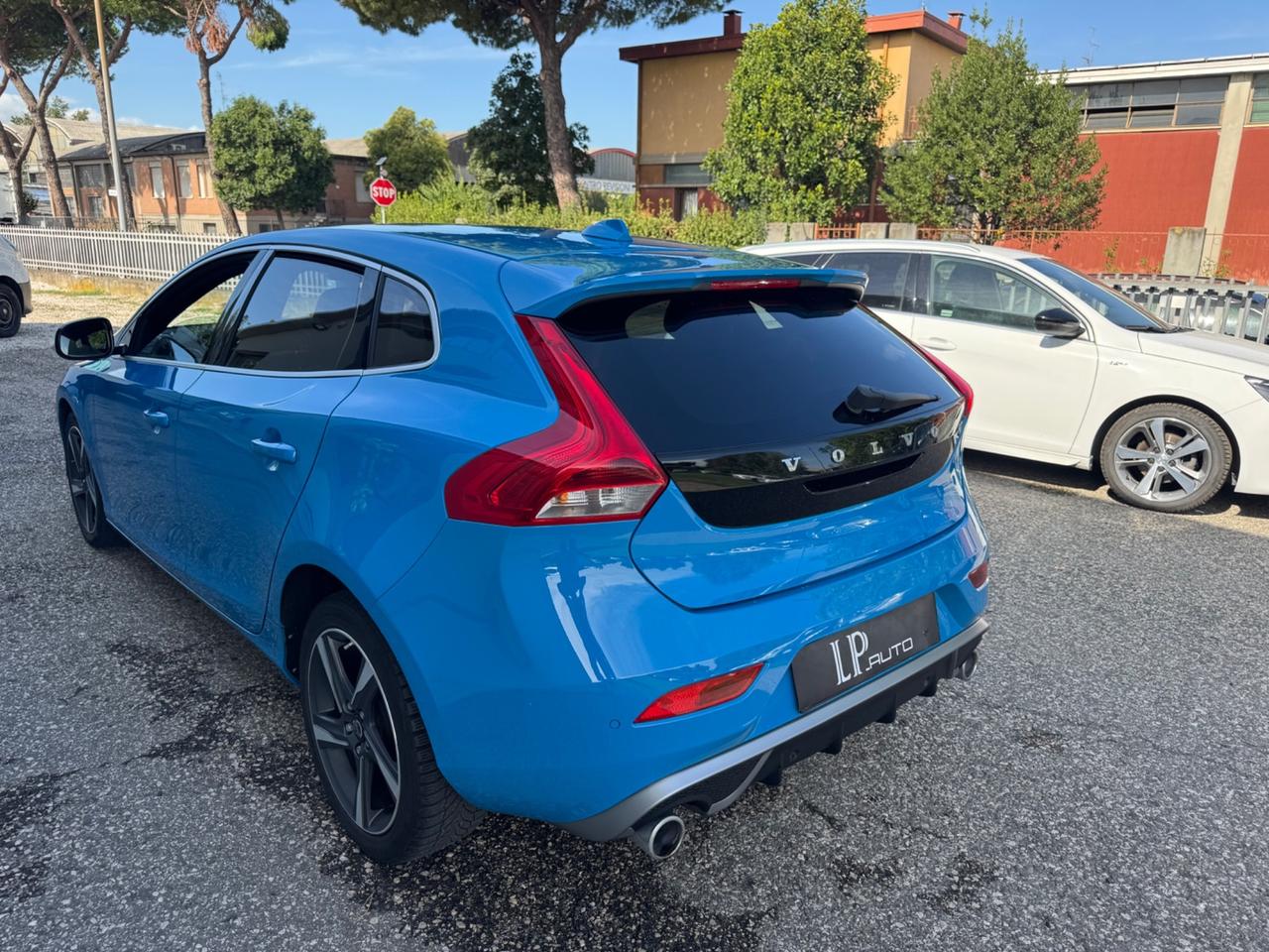 Volvo V40 D3 Geartronic R-design Kinetic