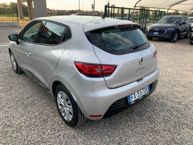 RENAULT Clio TCe 12V 90 CV GPL 5 porte Moschino Intens