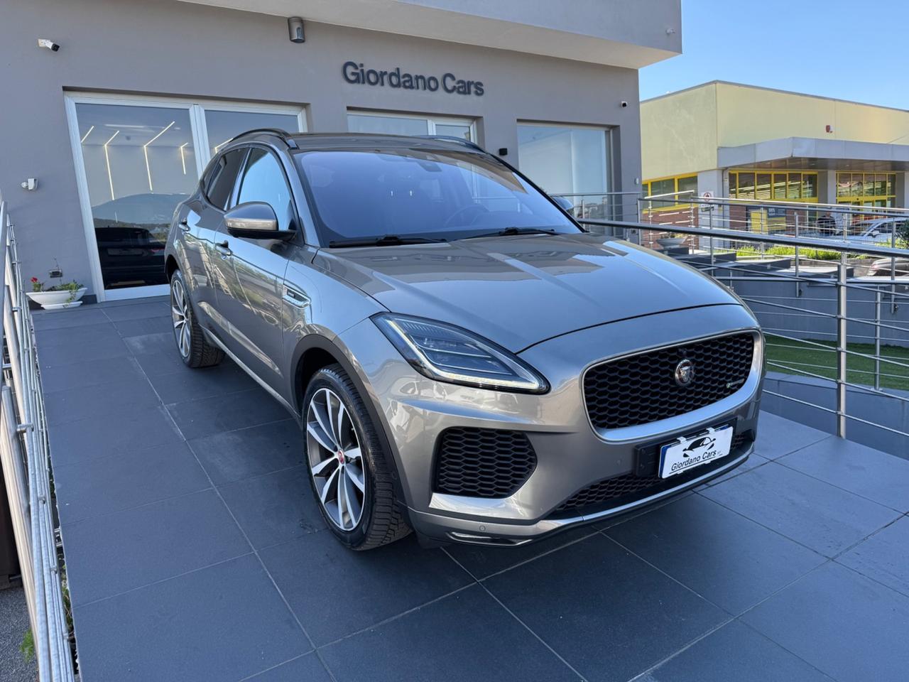 Jaguar E-Pace 2.0D 180 CV AWD aut. R-Dynamic