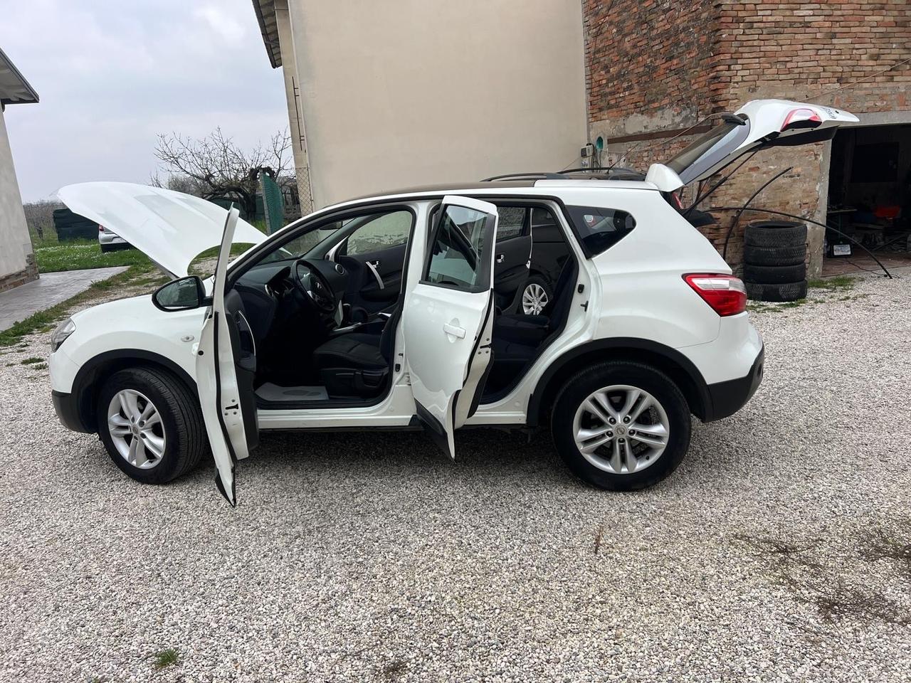 Nissan Qashqai 1.6 16V Tekna