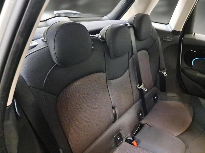 MINI COOPER CLASSIC AUTO 5 PORTE BERLINA