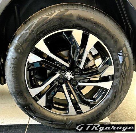 PEUGEOT 2008 130 S&S EAT8 Allure Pack