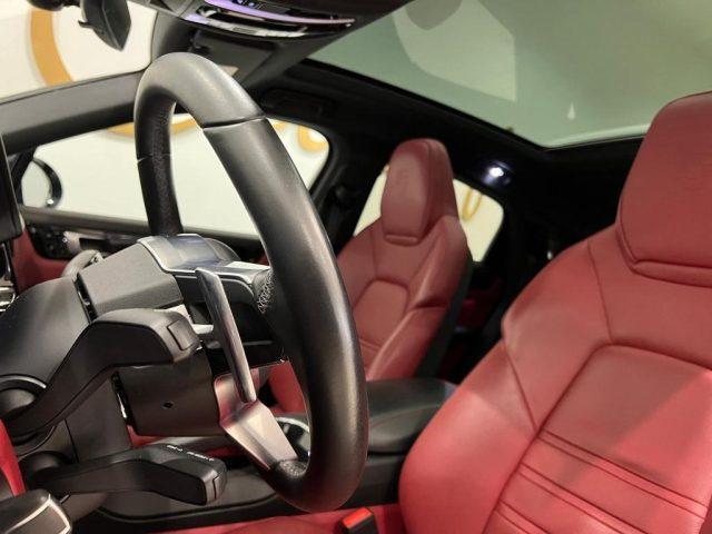 PORSCHE Cayenne Coupé 3.0 E-Hybrid IVA ESPOSTA