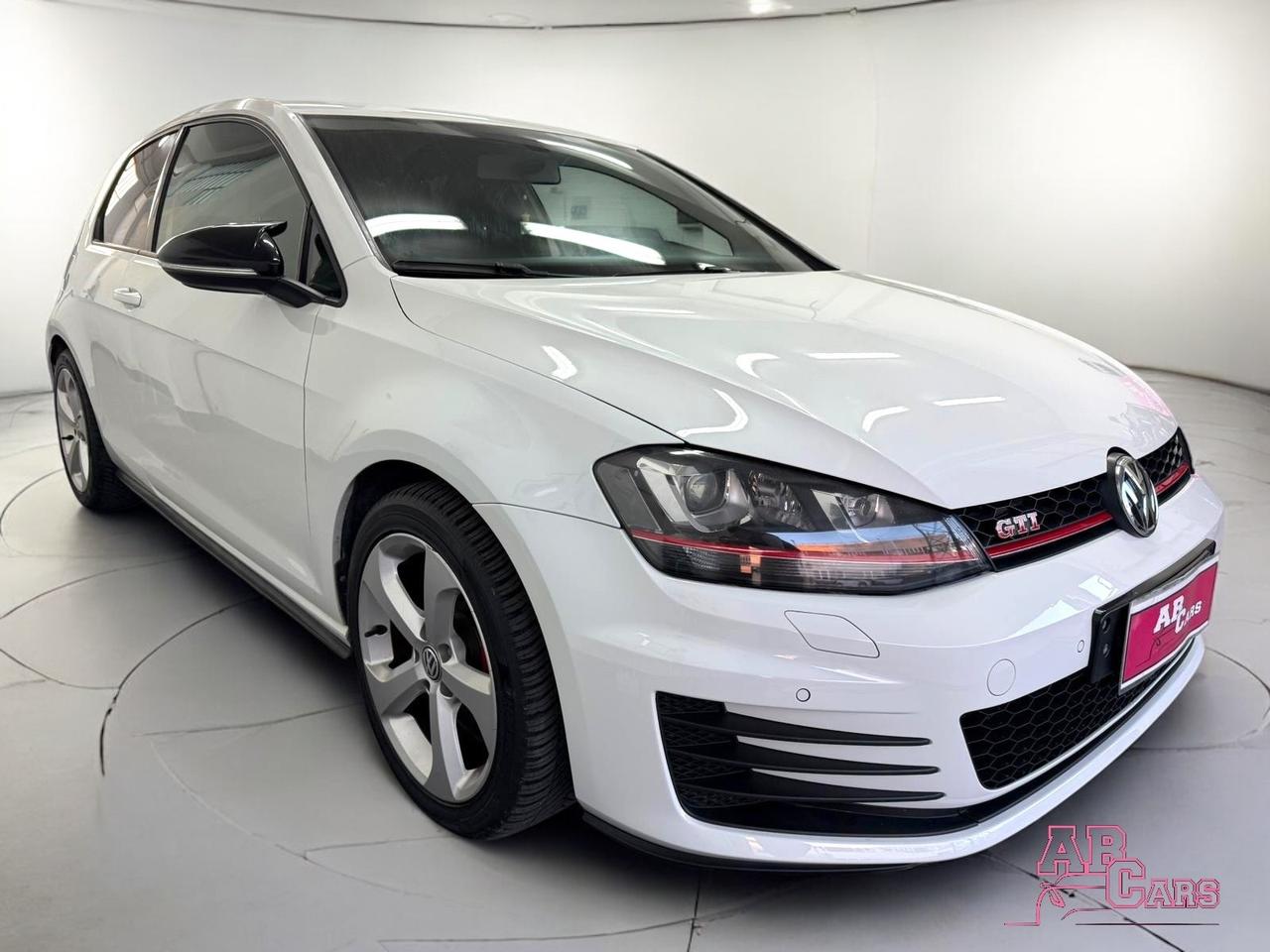 Volkswagen Golf GTI Performance