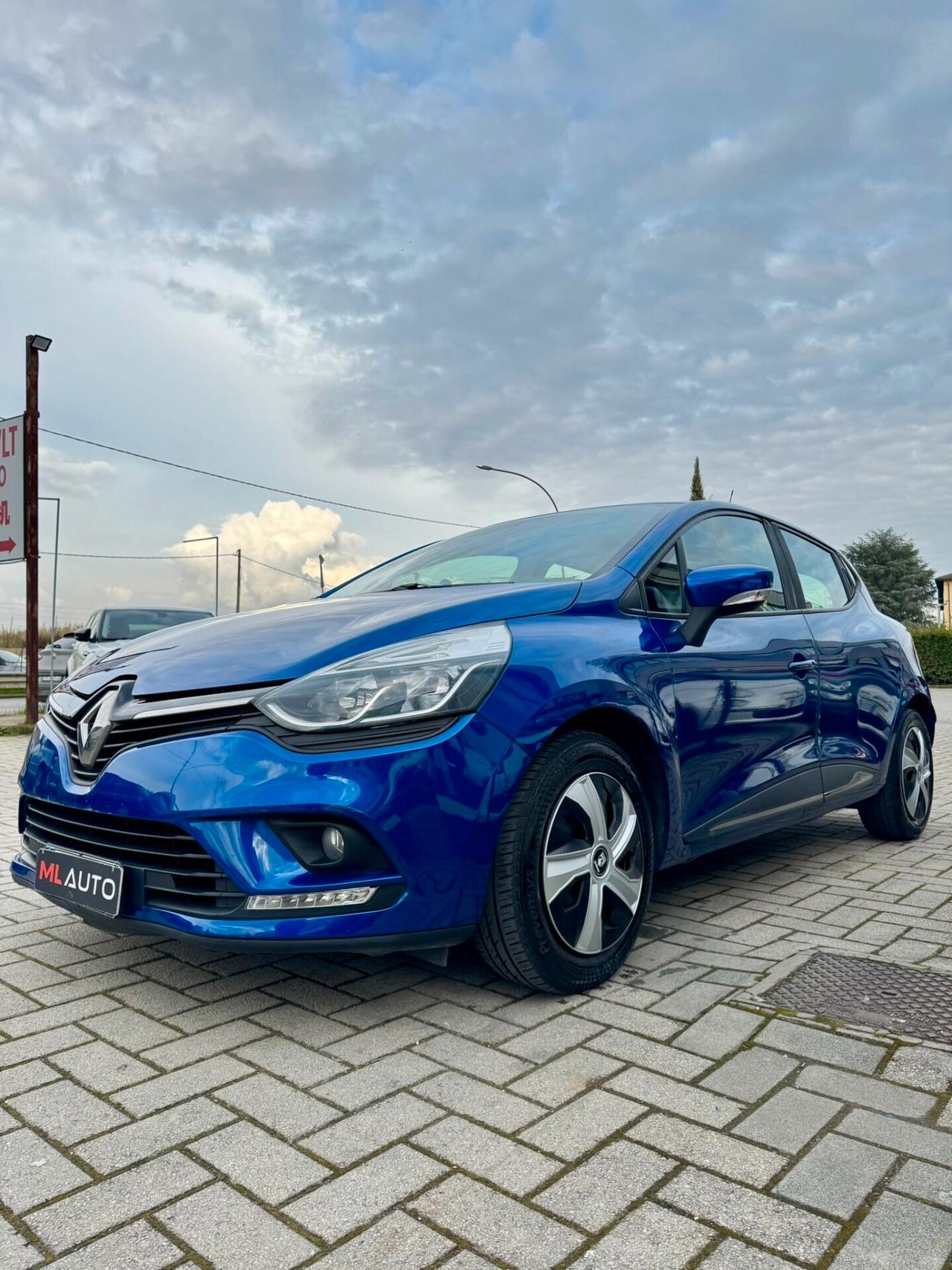Renault Clio TCe 12V 90 CV Start&Stop 5 porte Energy Duel
