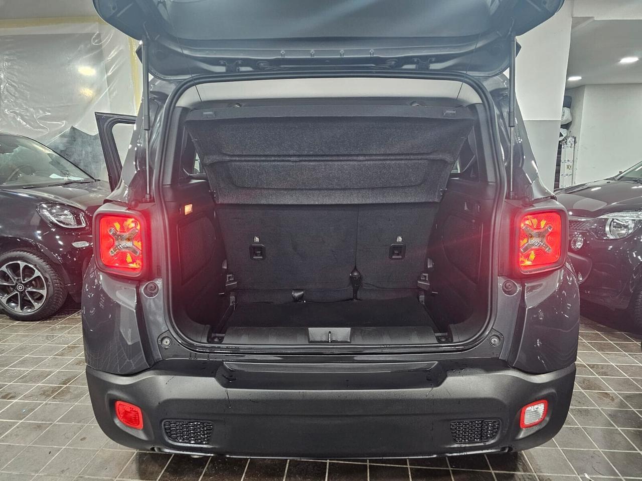 NUOVA JEEP RENEGADE LIMITED BLACK LINE 1.6 MJT 130CV MY24. ITALIANA PRONTA CONSEGNA.