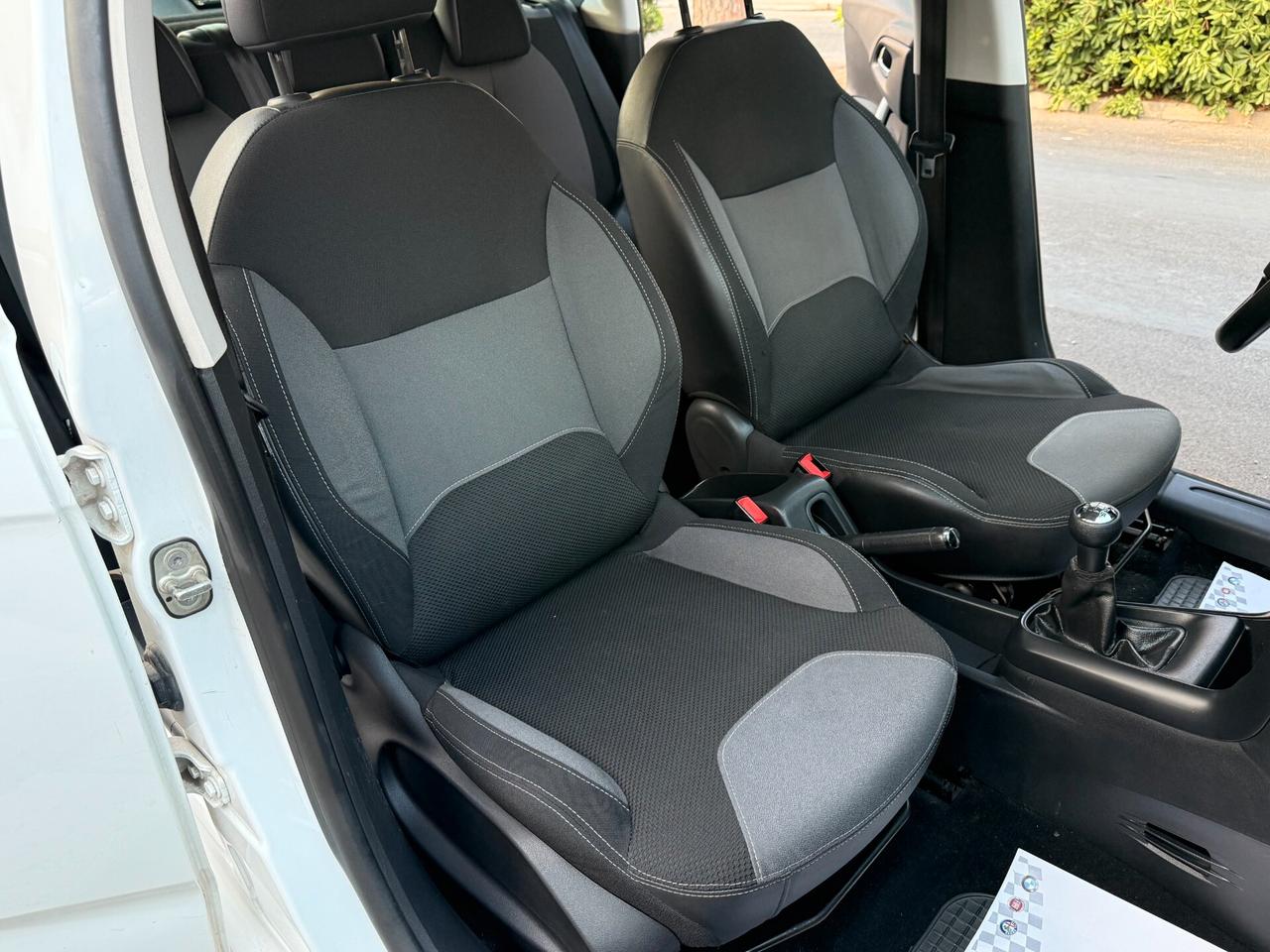 Citroen C3 1.4 HDi 70 Seduction - 2012