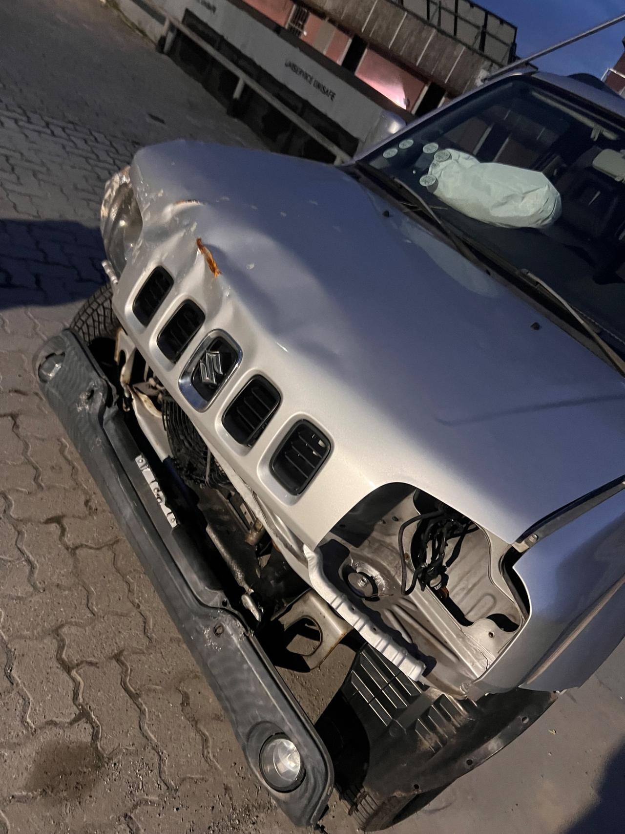 Suzuki Jimny 1.3i 16V cat 4WD Special SINISTRATA AIRBAG KO