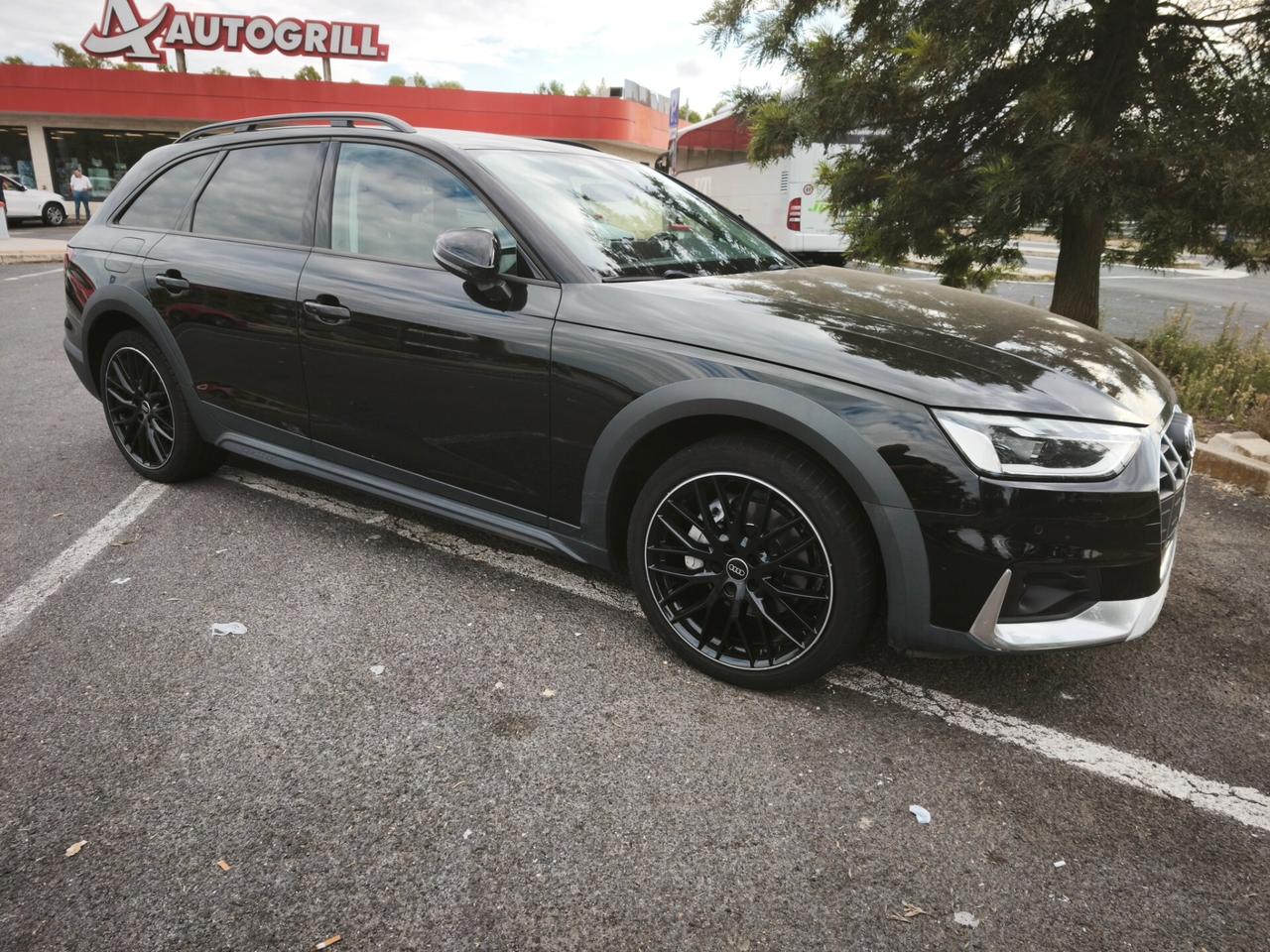 Audi A4 allroad 2.0 tdi Quattro S-tronic 204 CV