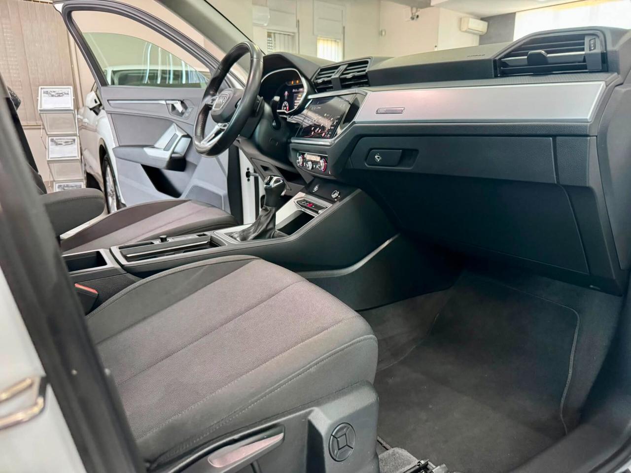 Audi Q3 35 2.0 TDI 150cv S tronic Advanced 12/2019