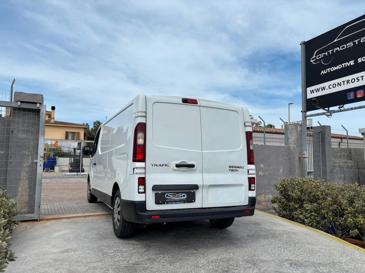 RENAULT TRAFIC 1.6 DIESEL