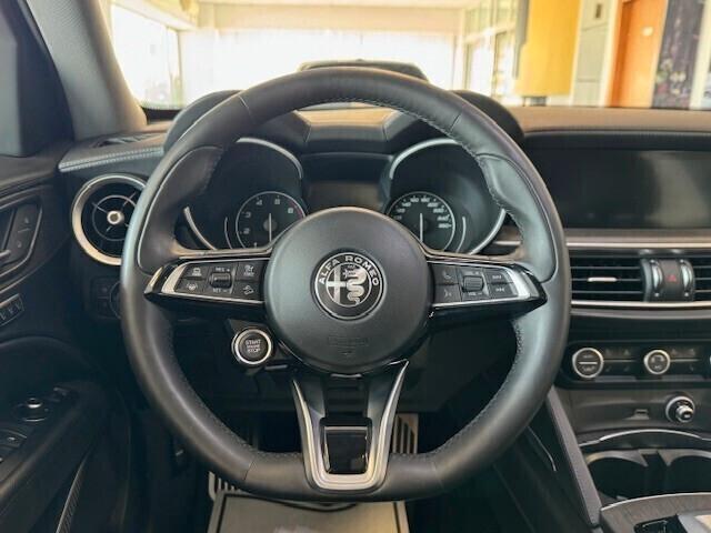 Alfa Romeo Stelvio 2.0 Turbo 280 CV AT8 Q4 Ti