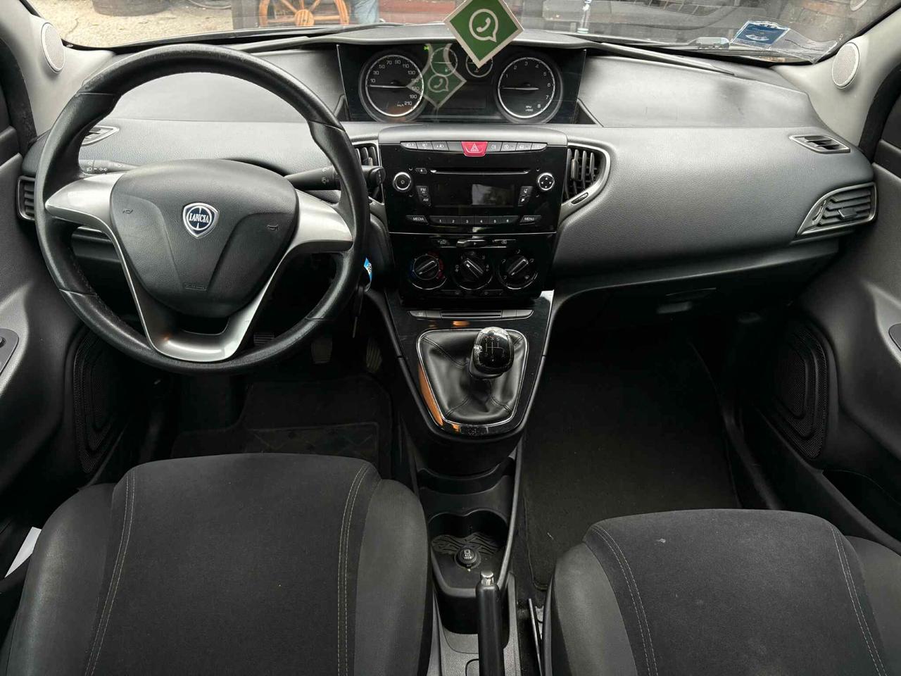 Lancia Ypsilon 1.2 69 CV Platinum