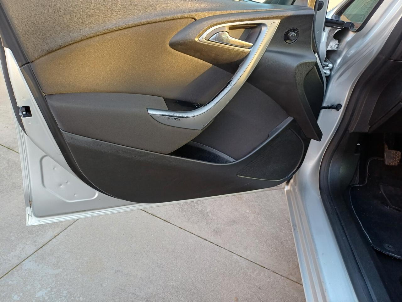 Opel Astra 1.4 Turbo 140CV Sports Tourer GPL Tech Elective