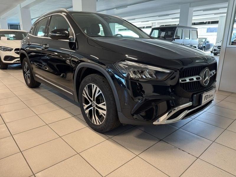 Mercedes-Benz GLA GLA 250 e Plug-in hybrid Automatic Progressive Advanced Plus