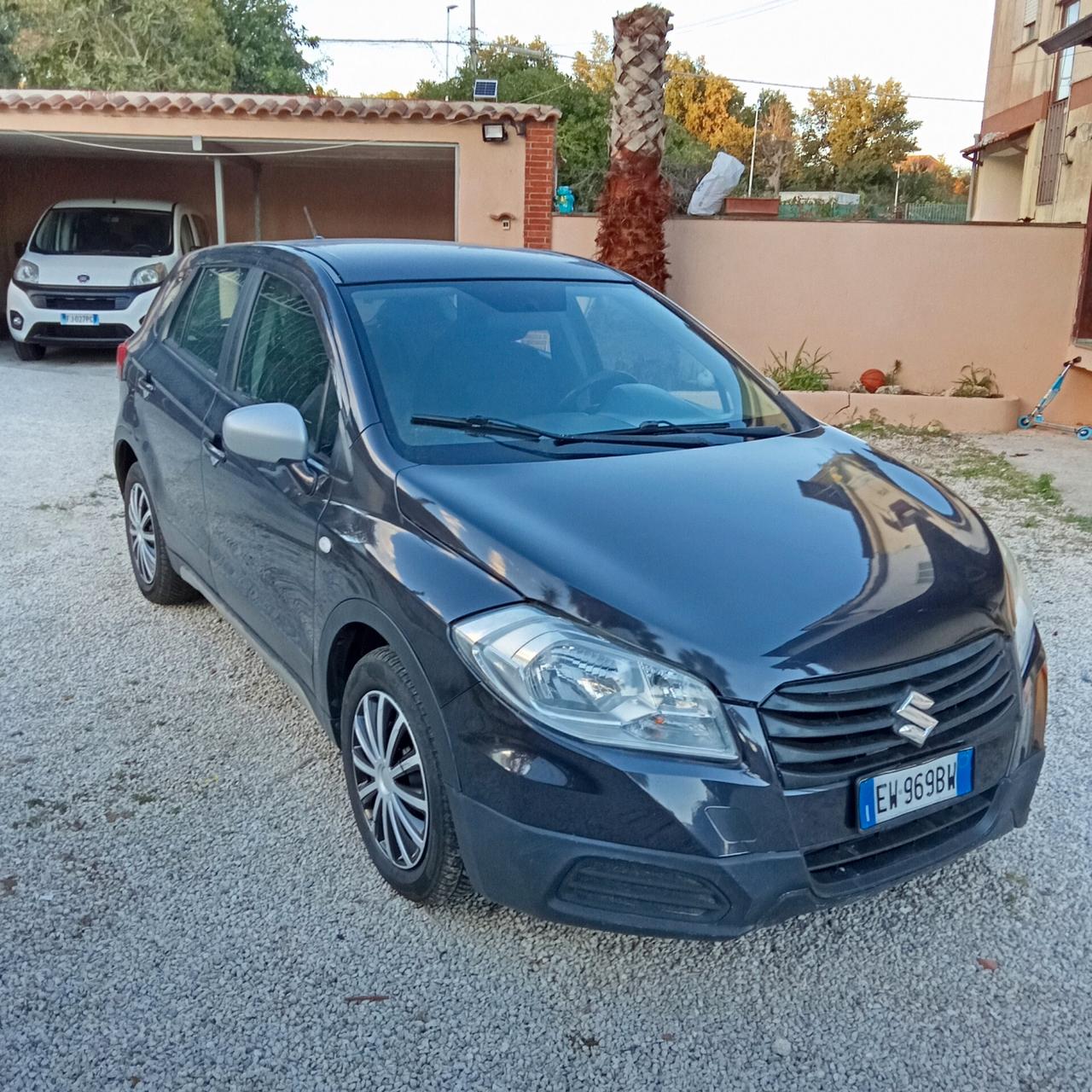 Suzuki S-Cross 1.6 DDiS Easy 014