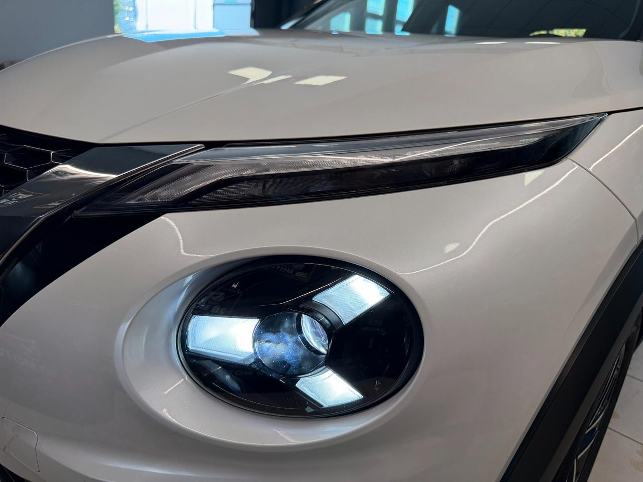 Nissan Juke 1.0 DIG-T N-CONNECTA