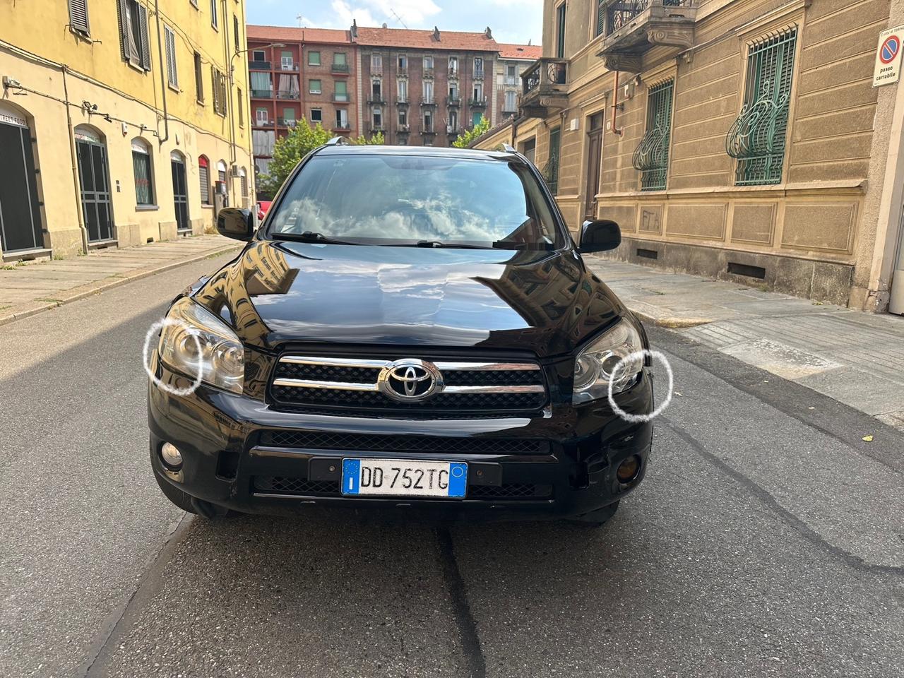 Toyota RAV 4 RAV4 2.2 D-4D 177 CV Luxury