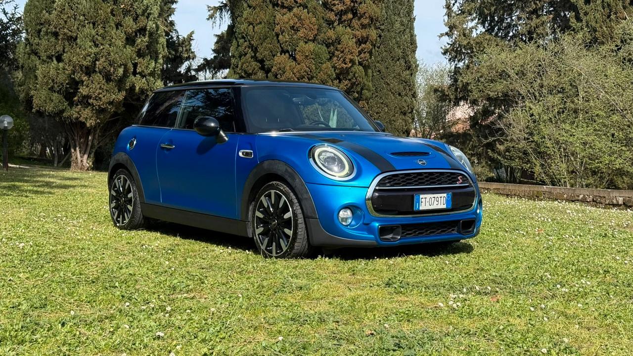 Mini 2.0 Cooper SD aut. 3P 2018 PERFETTA leggi testo
