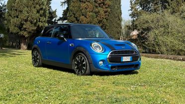 Mini 2.0 Cooper SD aut. 3P 2018 PERFETTA leggi testo
