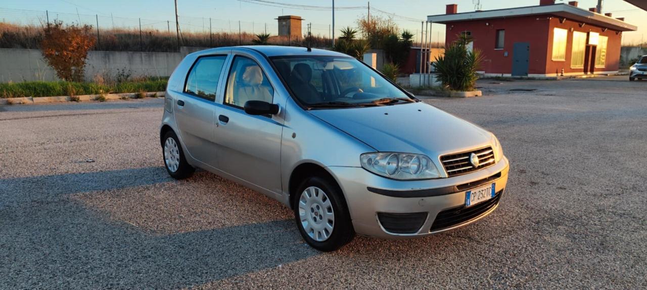 Fiat Punto 1.2i cat 5 porte ELX