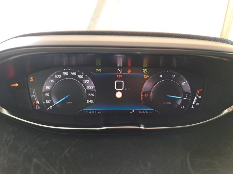 PEUGEOT 3008 BLUEHDI 130 EAT8 SES ACTIVE BUSINESS SUV