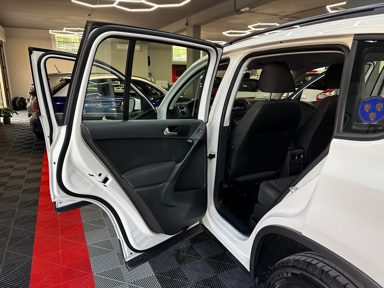 Volkswagen Tiguan 2.0 TDI BlueMotion - FABIANOAUTO