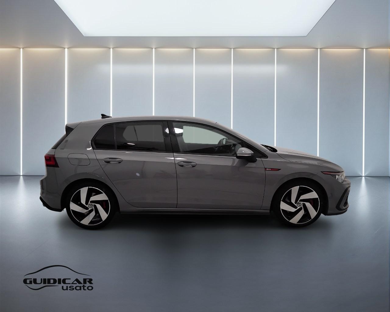 VOLKSWAGEN Golf VIII 2020 - Golf 2.0 tsi GTI 245cv dsg