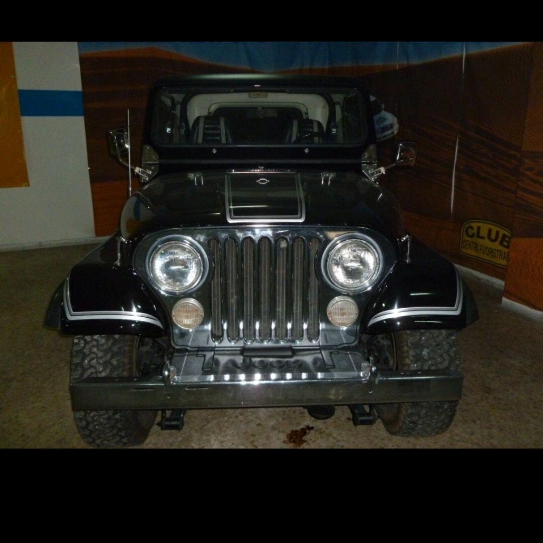 Jeep CJ7 LAREDO 4.2 benzina 122cv