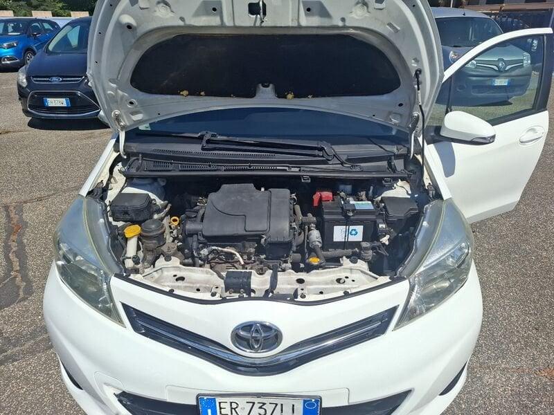 Toyota Yaris Yaris 1.0 5 porte Active - GPL