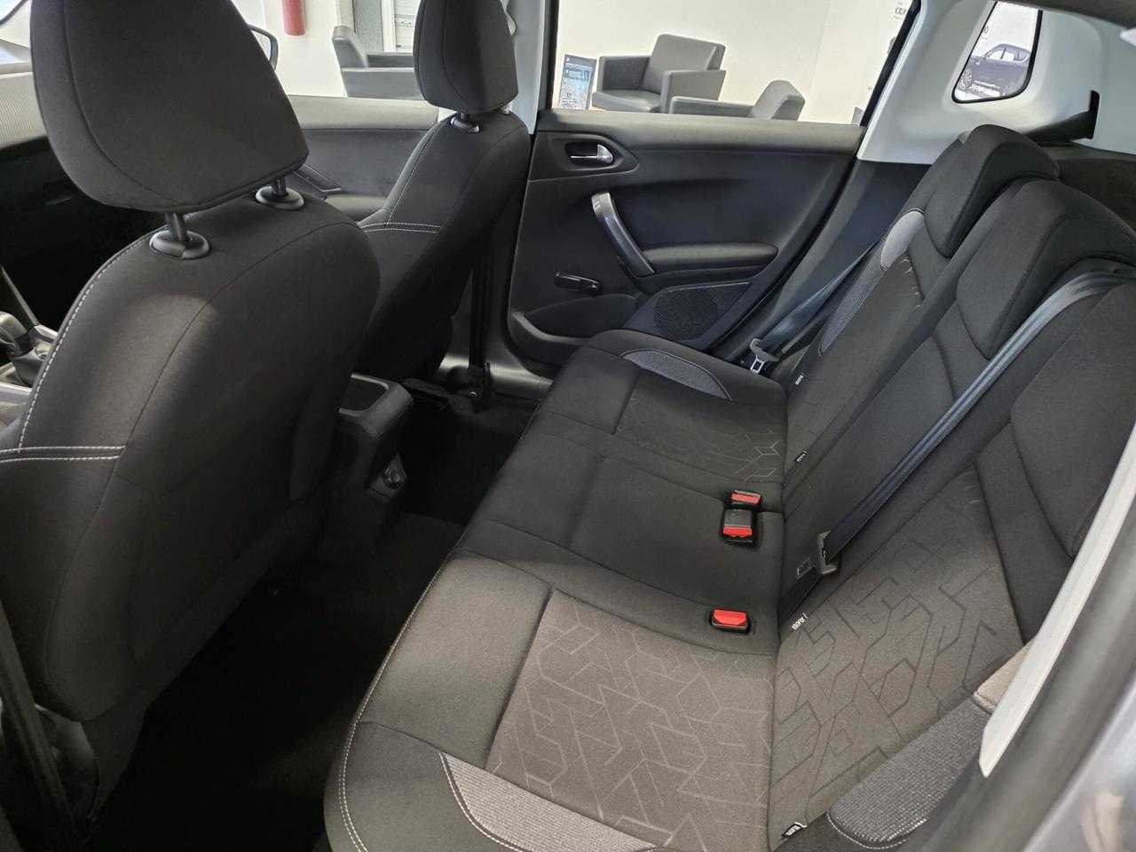 Peugeot 2008 PureTech 82 Allure