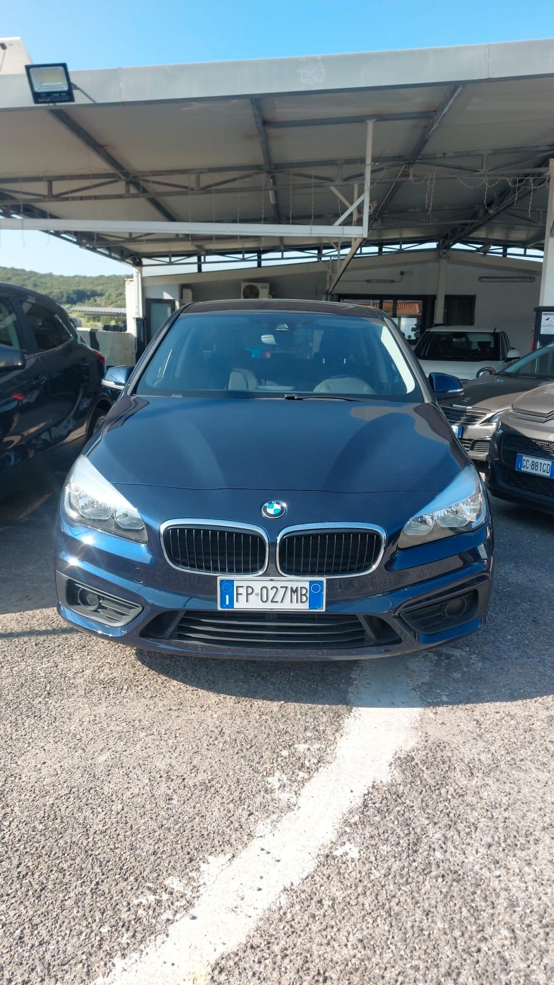 Bmw 2er Active Tourer 218d Advantage