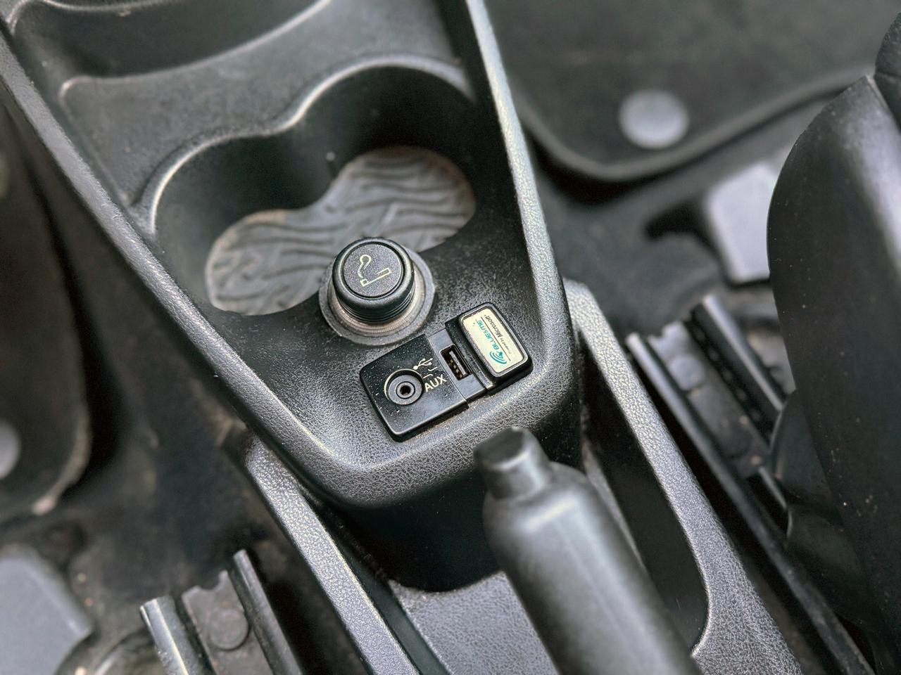 Lancia Ypsilon 1.2 benz. 69 CV 5 porte S&S Gold E6b *UNIPRO* - 2014 GARANZIA RATE PERMUTE