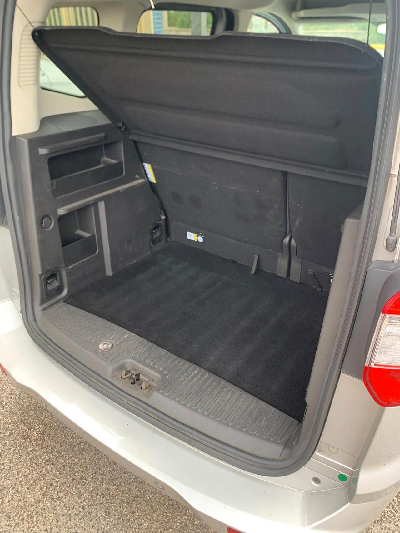 Ford Tourneo Courier 1.5 TDCI 75 CV S&S Plus