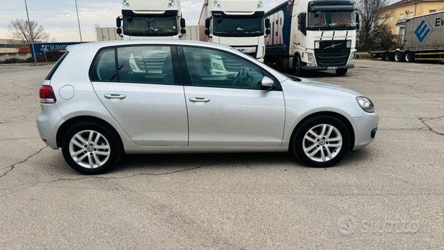 Volkswagen Golf 1.6 Benzina/Gpl