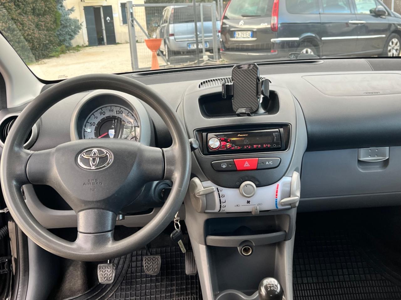 Toyota Aygo 1.0 12V VVT-i 5 porte Now