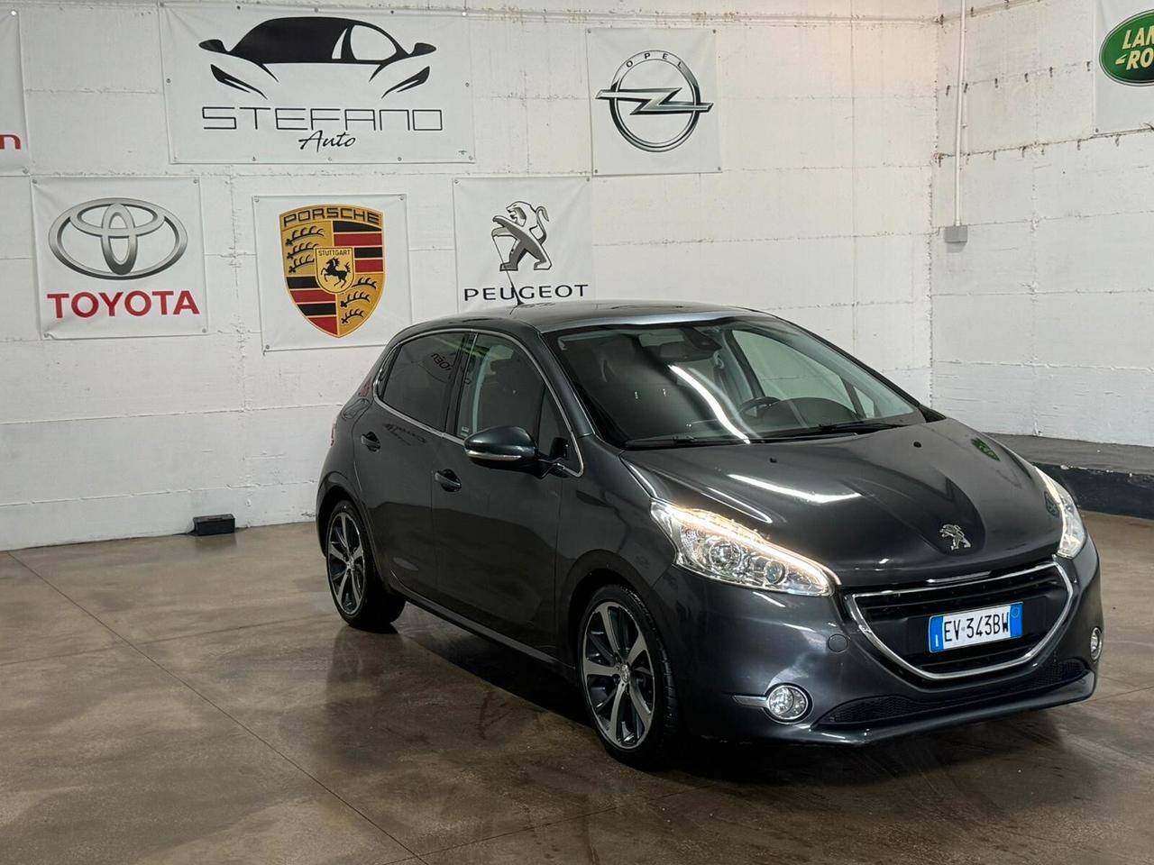 Peugeot 208 1.6 e-HDi 92 CV Stop&Start 5 porte Allure