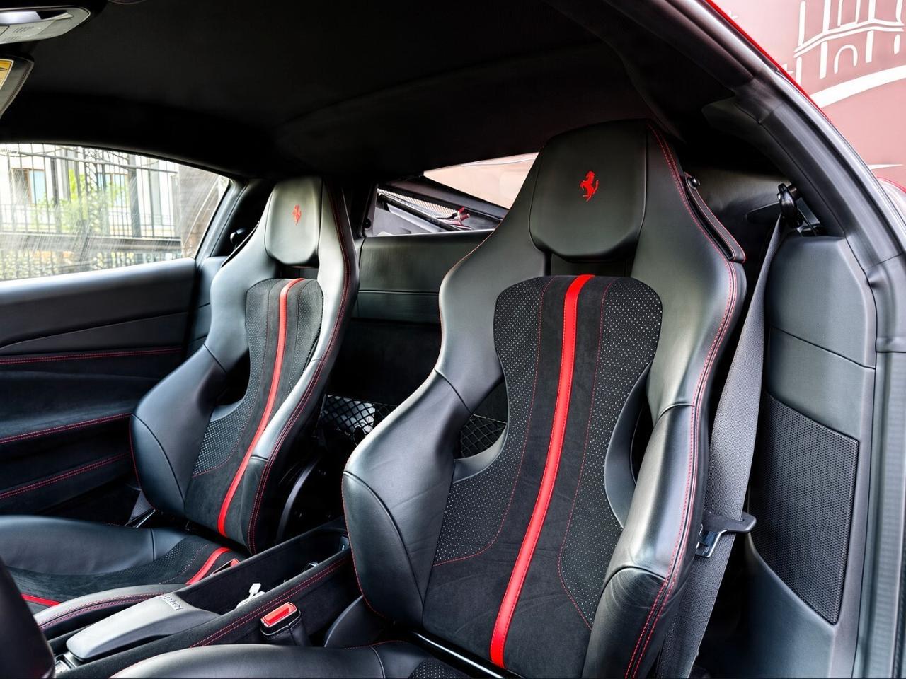 Ferrari F8 Tributo 3.9 V8 720CV LIFT SEDILI RACING CARBONIO