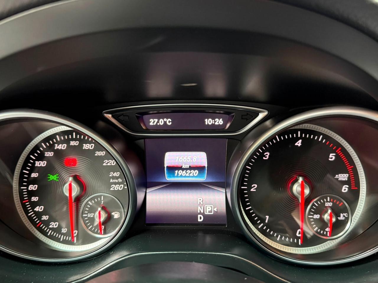 Mercedes-benz CLA 220 d S.W. Premium AMG (642)