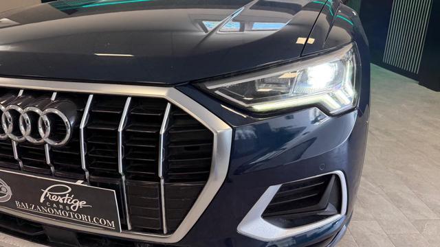 AUDI Q3 40 TDI quattro S tronic Business Advanced