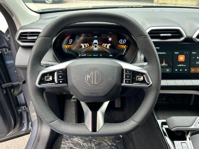 MG ZS Hybrid+ Luxury 195CV *PREZZO PROMO*