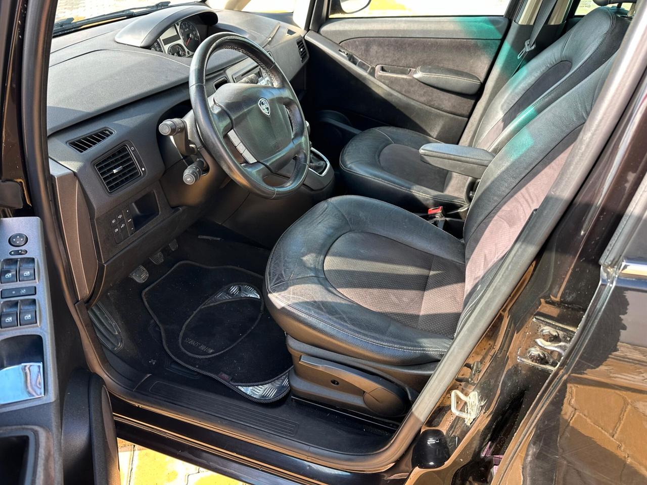 Lancia MUSA 1.3 Mjt 95 CV Gold