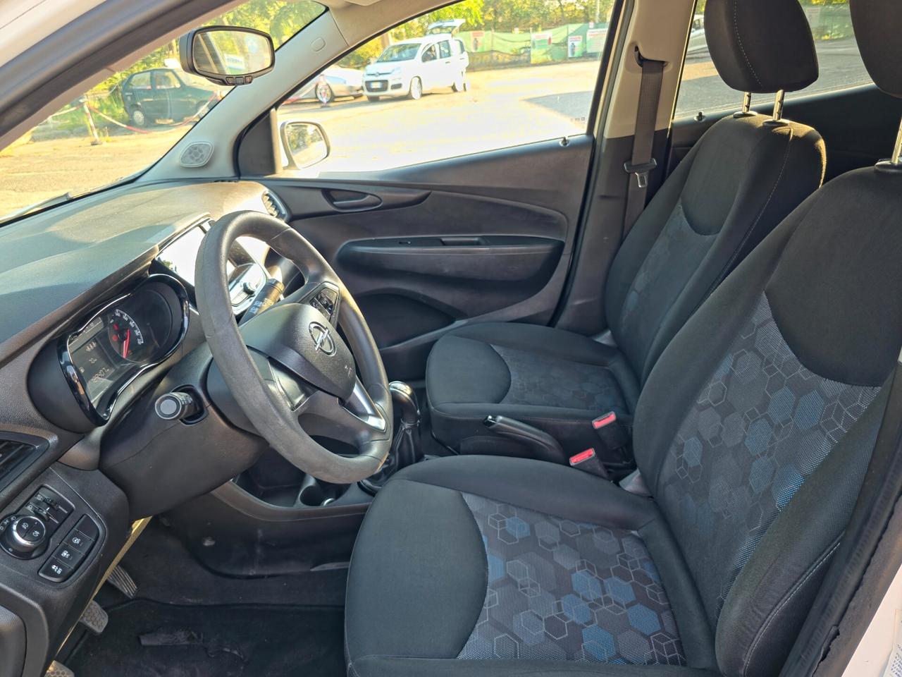 Opel Karl Rocks 1.0 73 CV GPL E6B Manuale NEO 2017